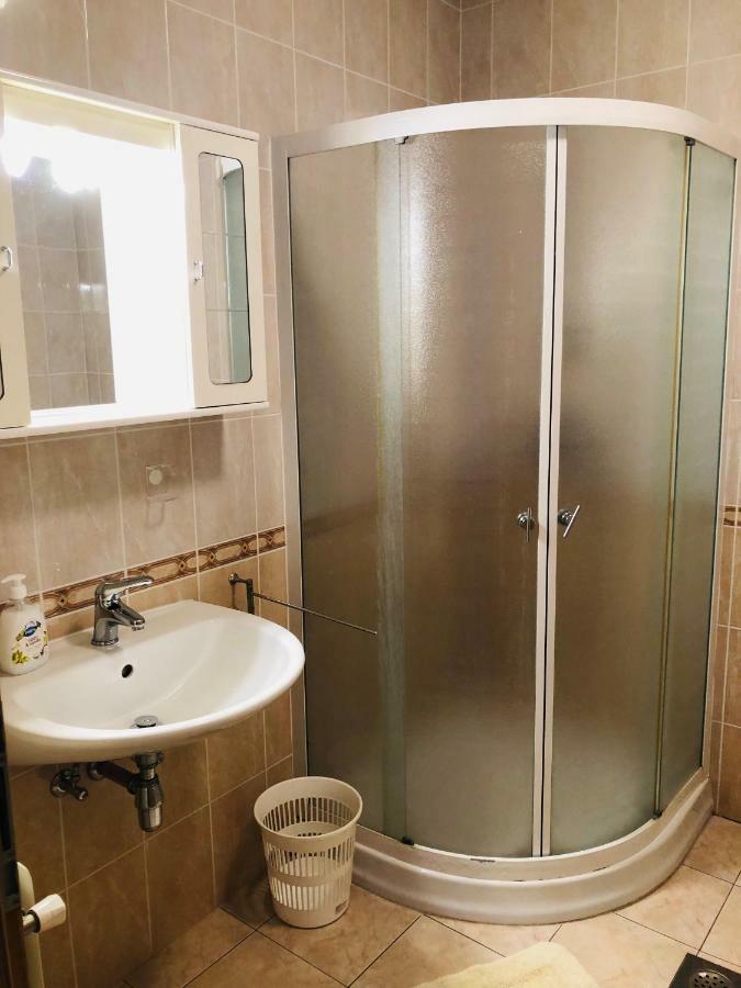 Rosita 1 Apartment โรวีน ภายนอก รูปภาพ