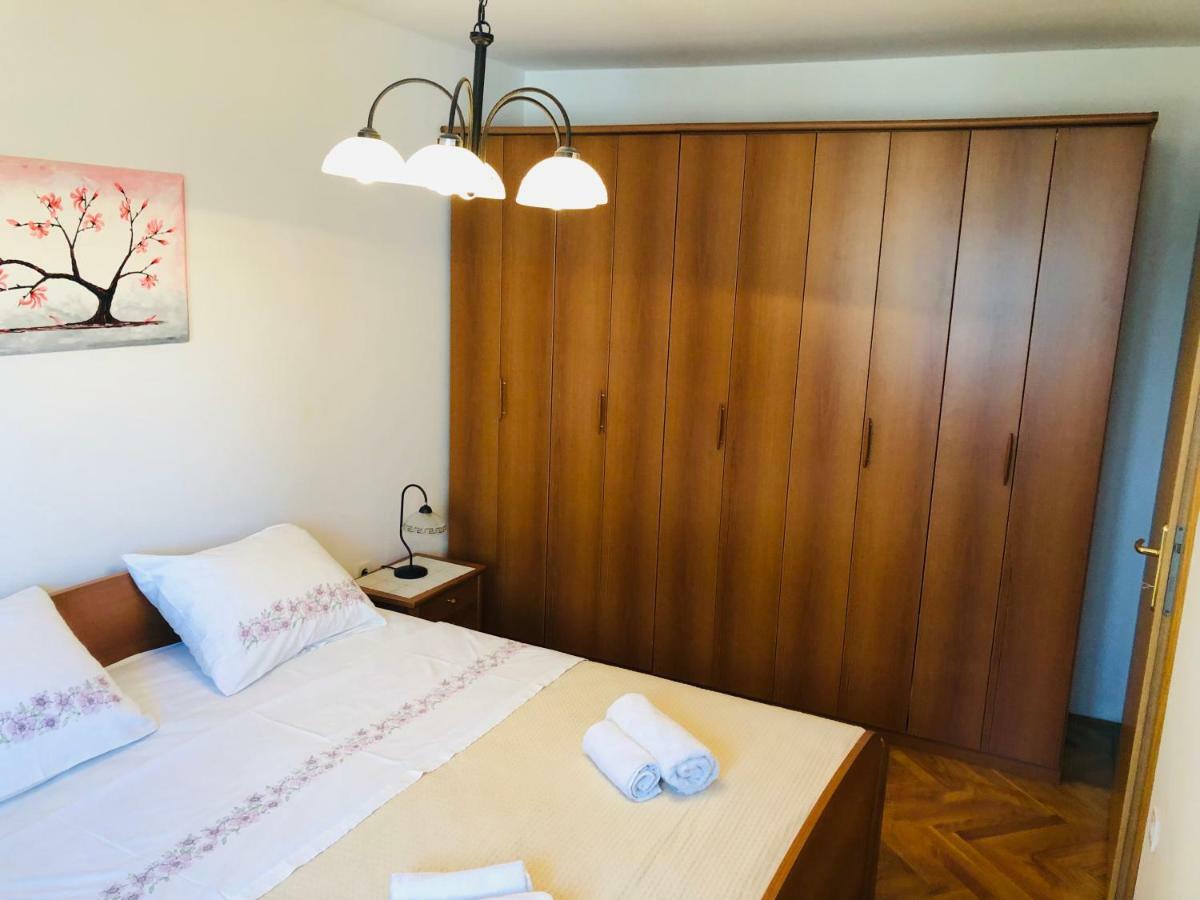 Rosita 1 Apartment โรวีน ภายนอก รูปภาพ