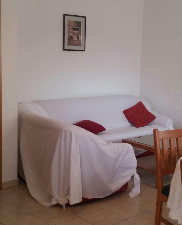 Rosita 1 Apartment โรวีน ภายนอก รูปภาพ